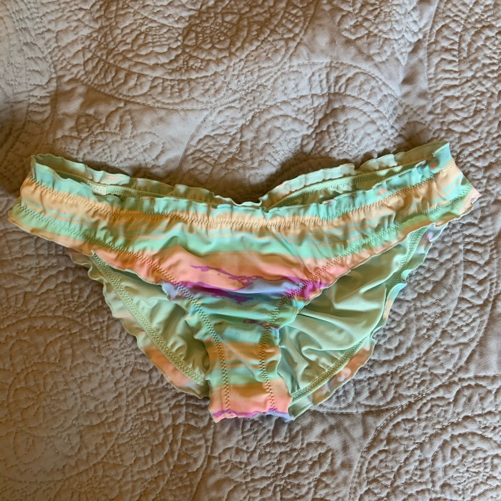 Victoria secret bikini bottoms